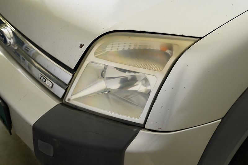 Ford Tourneo - fotka 9 z 25
