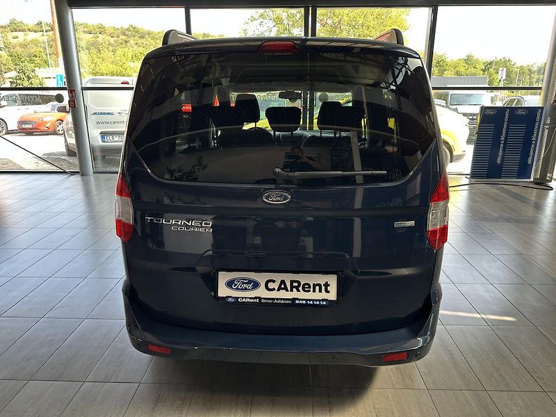 Ford Tourneo Courier Trend 1.0 EcoBoost 100k man. - fotka 6 z 21
