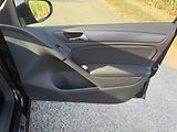 Volkswagen Golf (2011) VI 1,4i16V STYLE 1 MAJITEL - náhled 26