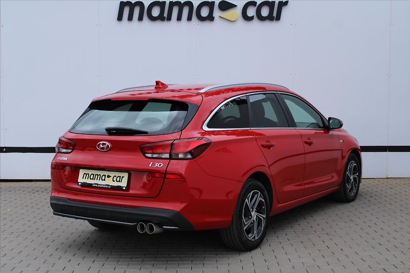 Hyundai i30 1.5 T-GDI 117kW N-LINE ČR - fotka 7 z 28