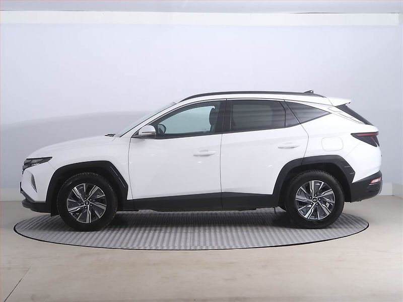 Hyundai Tucson (2021) 1.6 CRDi - fotka 3 z 22