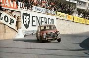 Největšího úspěchu dosáhl “Paddy” Hopkirk v roce 1964, kdy po boku svého spolujezdce Herního Liddona vyhrál s vozem Mini Cooper S slavné Rallye Monte Carlo.