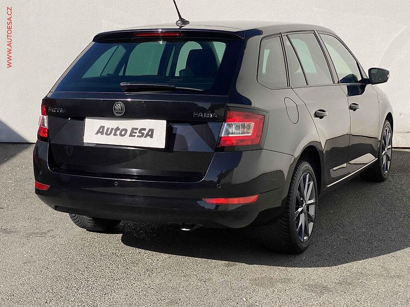 Škoda Fabia (2019) 1.0 MPi, Soleil, park.čidla - fotka 4 z 18