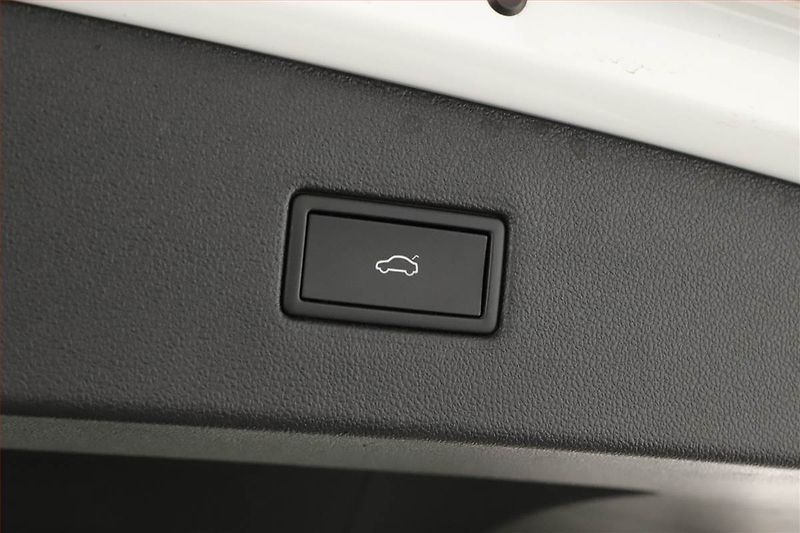 Volkswagen Tiguan Allspace (2023) Life 2.0 TDI - fotka 16 z 16