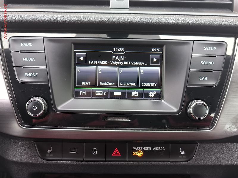 Škoda Fabia (2018) 1.0 TSi, 2.maj,ČR, Style - fotka 11 z 18