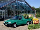 Reklamní fotografie verze pick-up vozu Volkswagen Caddy 2. generace