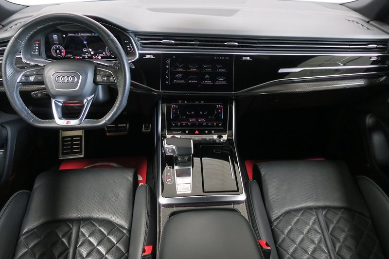Audi SQ8 (2021) 4,0TDI V8 320 kW quattro - fotka 15 z 50
