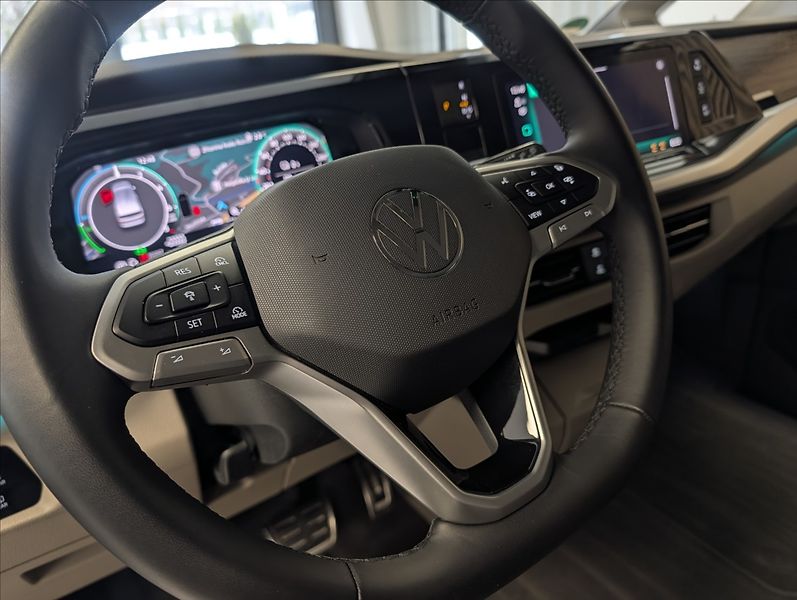 Volkswagen Multivan 1,5 TSI, 130KW, 4 MOTION Long - fotka 14 z 35