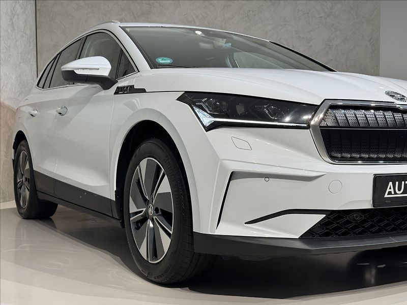 Škoda Enyaq 80 Family Plus Matrix Assist - fotka 6 z 49