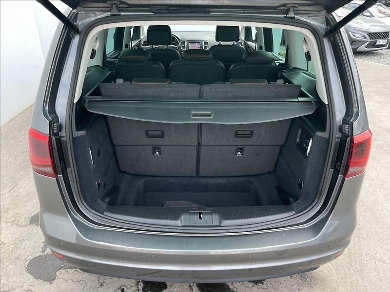 Seat Alhambra 1,4 TSI DSG Xcellence ACC+TZ - fotka 25 z 26