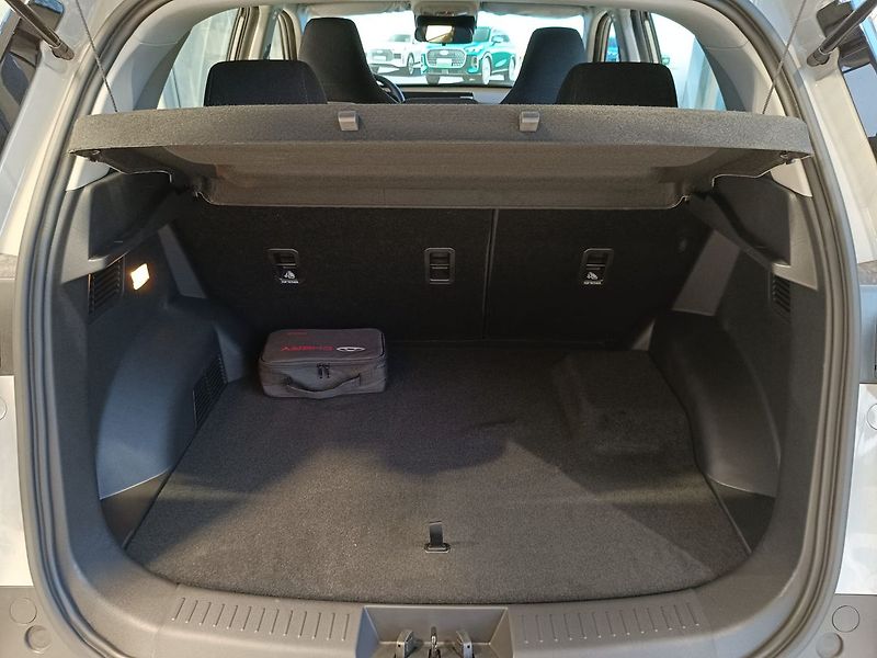 Chery Tiggo 4 HEV (2026) COMFORT 1.5 IDHE HEV - fotka 11 z 13