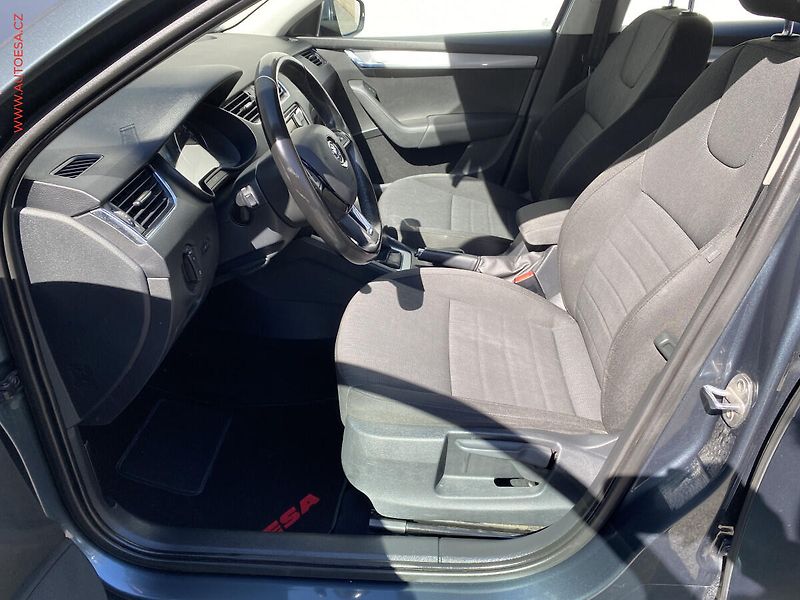 Škoda Octavia (2016) 1.6 TDi, ČR, Style, výhřev - fotka 9 z 15