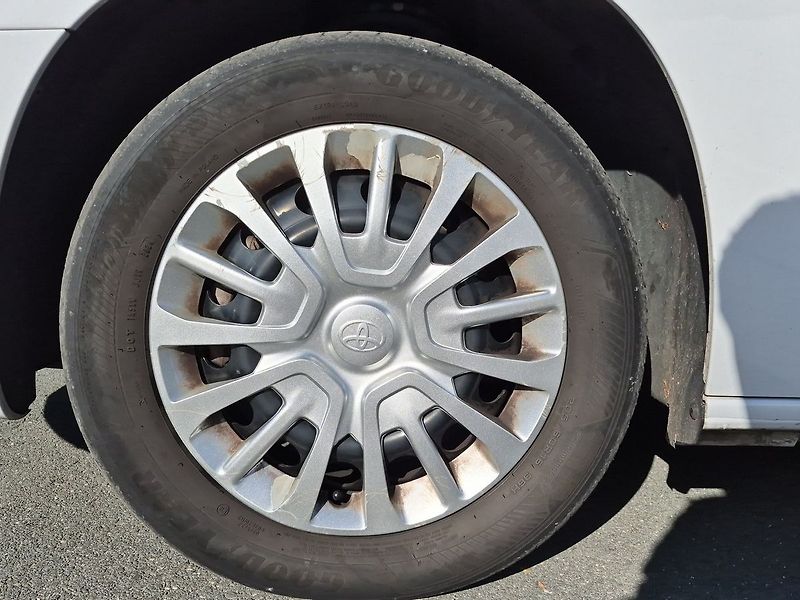 Toyota ProAce Business Tailgate L2 1,5D 96 k - fotka 25 z 25