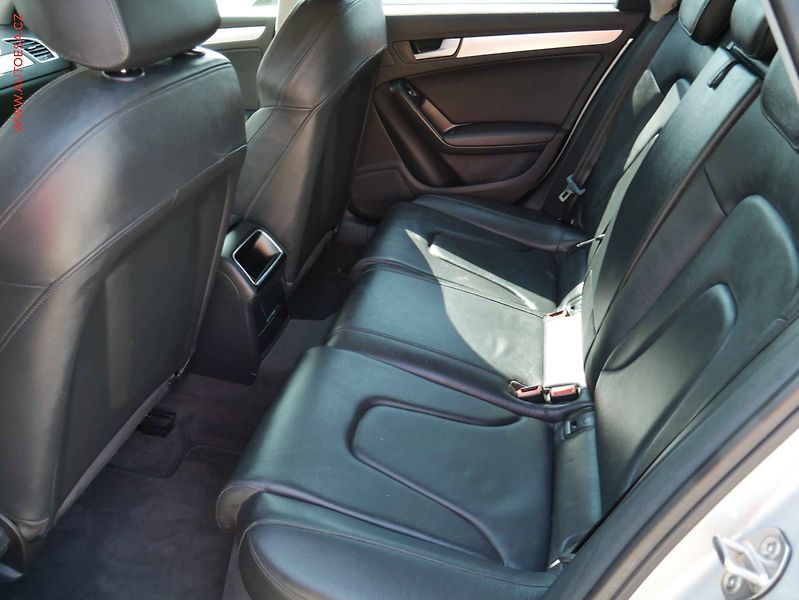 Audi A4 (2013) 2.0 TDi quattro, AT, bixen - fotka 10 z 21