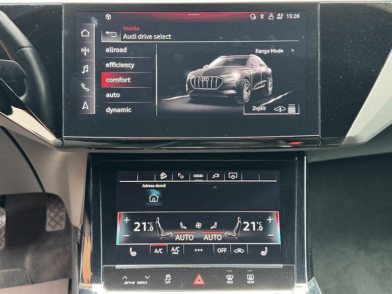 Audi e-tron E-TRON-300KW-SPORTBACK-R21 - fotka 27 z 34