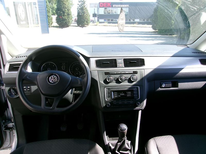 Volkswagen Caddy Maxi - fotka 12 z 18