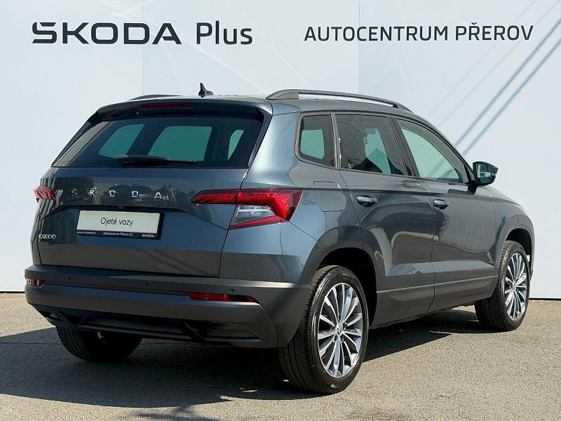 Škoda Karoq (2020) 1.5 TSI 110kW DSG Style - fotka 2 z 35