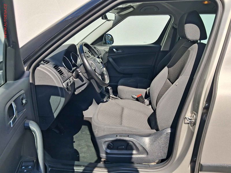 Škoda Yeti (2013) 1.4 TSi, Elegance, DSG - fotka 9 z 20