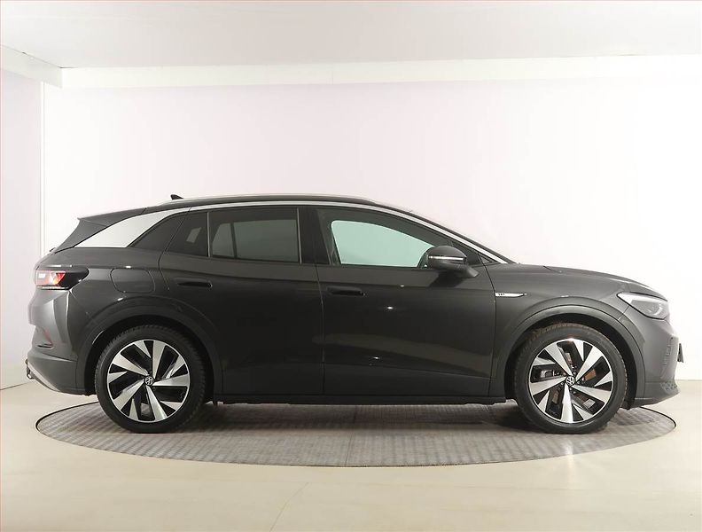Volkswagen ID.4 (2020) Pro Perf. (82 kWh), SoH 93% - fotka 6 z 28