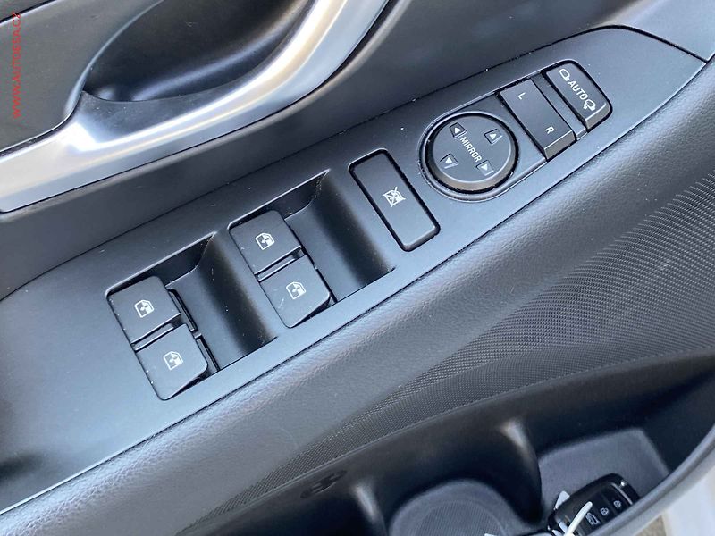 Hyundai i30 (2021) 1.5 T-GDi, 2.maj,ČR, Smart - fotka 11 z 19