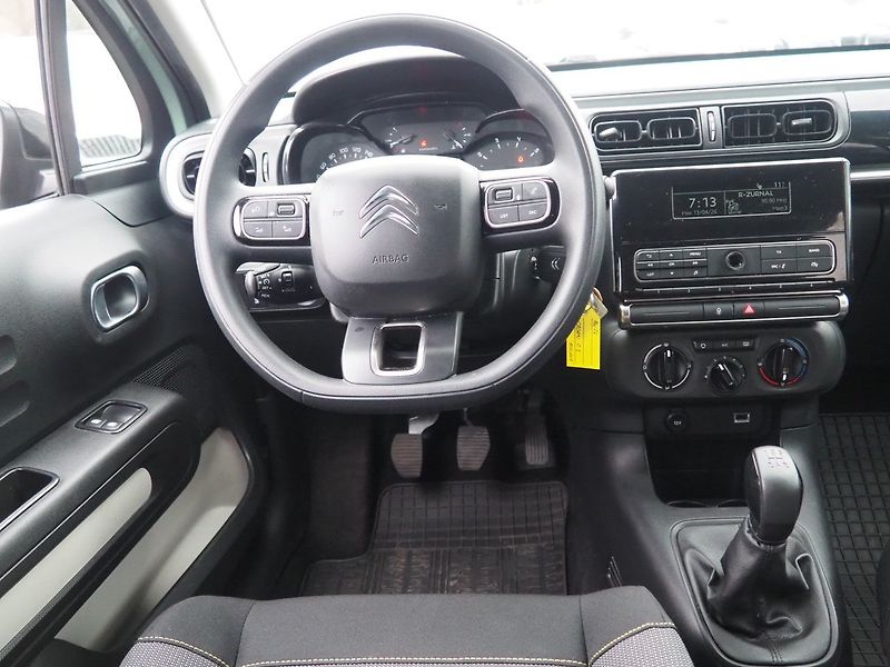 Citroën C3 (2019) 1.2 PureTech, Tažné - fotka 16 z 36