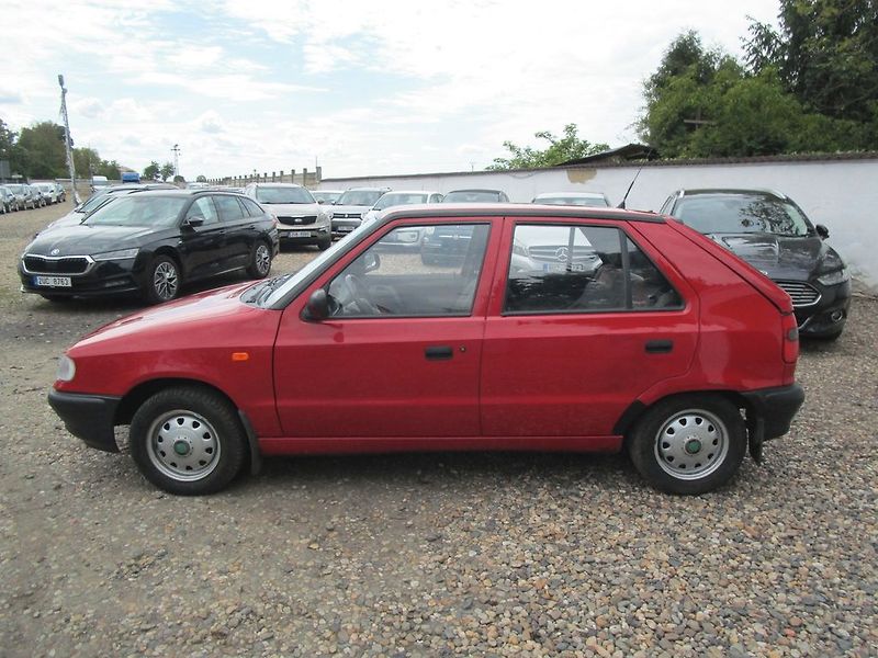 Škoda Felicia 1,3MPI-50KW-KOUPENA V ČR - fotka 3 z 12