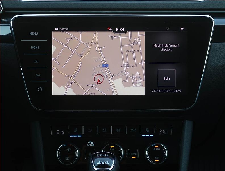 Škoda Superb (2019) Laurin&Klement 2.0 TDI, ČR,DPH - fotka 12 z 26