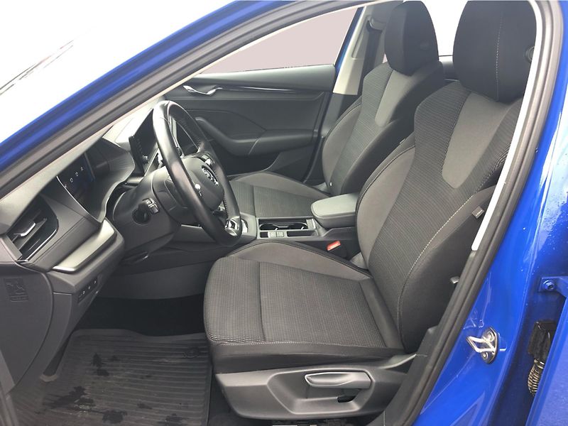 Škoda Octavia 2,0TDi 85kW AMBITION PLUS - fotka 11 z 28