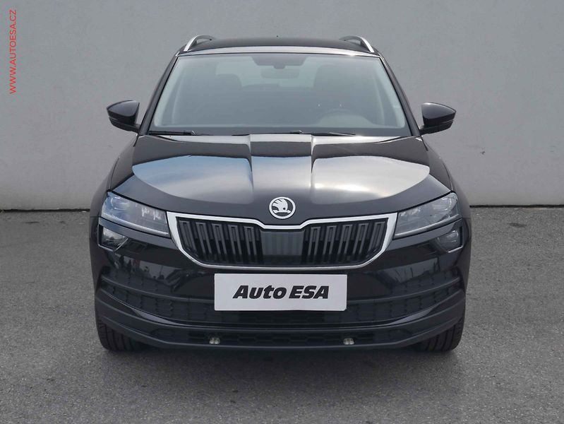 Škoda Karoq (2018) 1.6TDi, ČR, Style, DSG - fotka 2 z 15