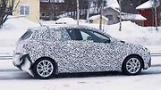 Maskovaný prototyp nového Opelu Corsa.