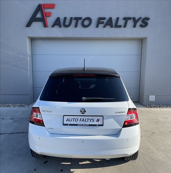 Škoda Fabia 1,2 TSI 66KW STYLE,KESSY,ČR. - fotka 4 z 23