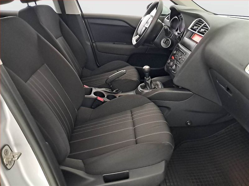 Citroën C4 (2014) 1.6 HDi, Serv.kniha, Tempomat - fotka 9 z 16