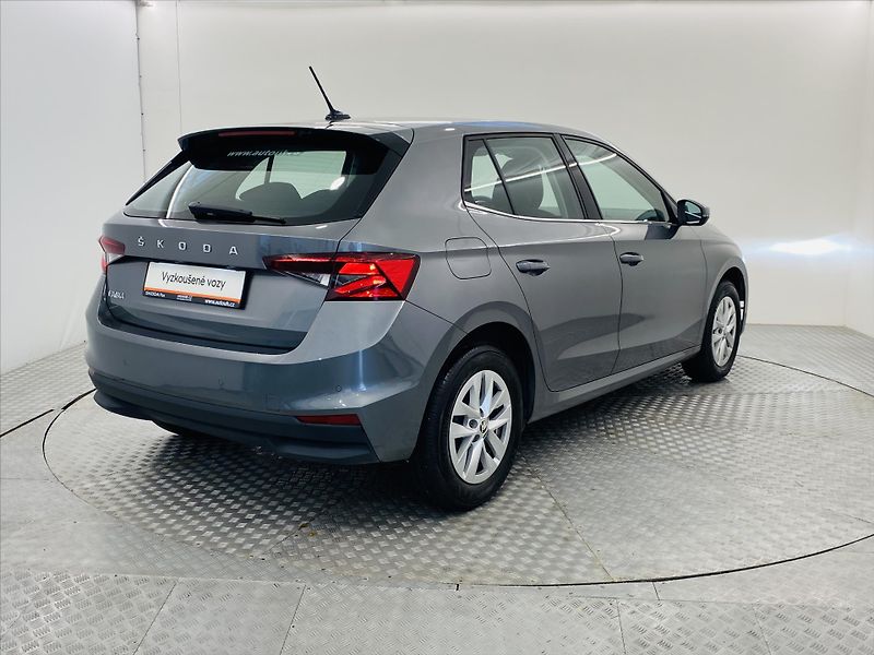 Škoda Fabia 1,0 TSI 81kW Style - fotka 2 z 24