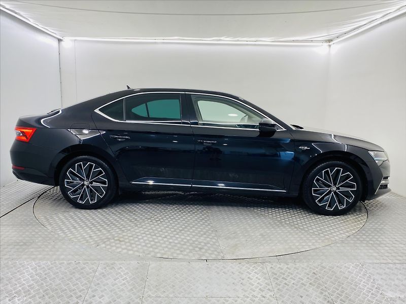 Škoda Superb 2,0 147kW L&K DSG Webasto - fotka 25 z 27