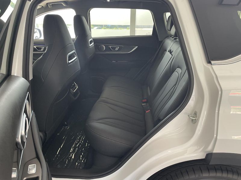 Chery Tiggo 7 (2026) 1,5T HEV Unique - fotka 12 z 50