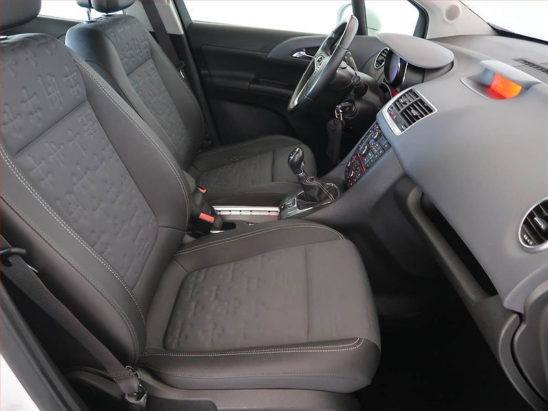Opel Meriva (2012) 1.4 Turbo, Tempomat - fotka 9 z 15