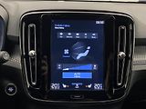 Volvo XC40 D4 AWD R-DESIGN AUT  - náhled 38