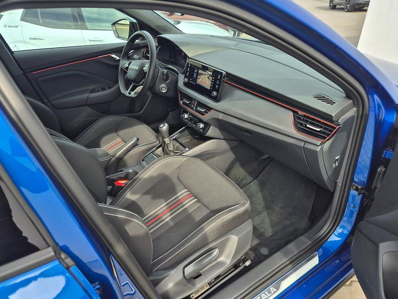 Škoda Scala (2025) Monte Carlo 1.0TSi 85kW 6°manu - fotka 20 z 30
