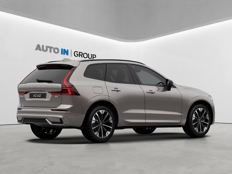 Volvo XC60 (2026) DARK B5 PLUS AWD,360° KAMERA - fotka 6 z 11
