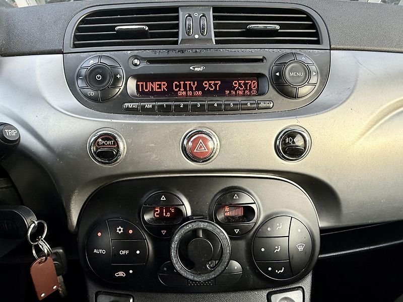 Fiat 500 1,4i 74kW DIESEL Edition - fotka 26 z 35