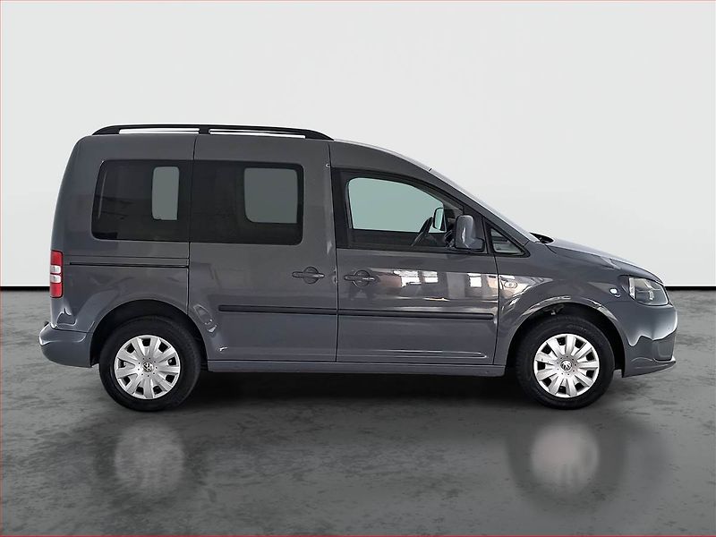 Volkswagen Caddy (2011) 1.2 TSI, 5Míst - fotka 6 z 15