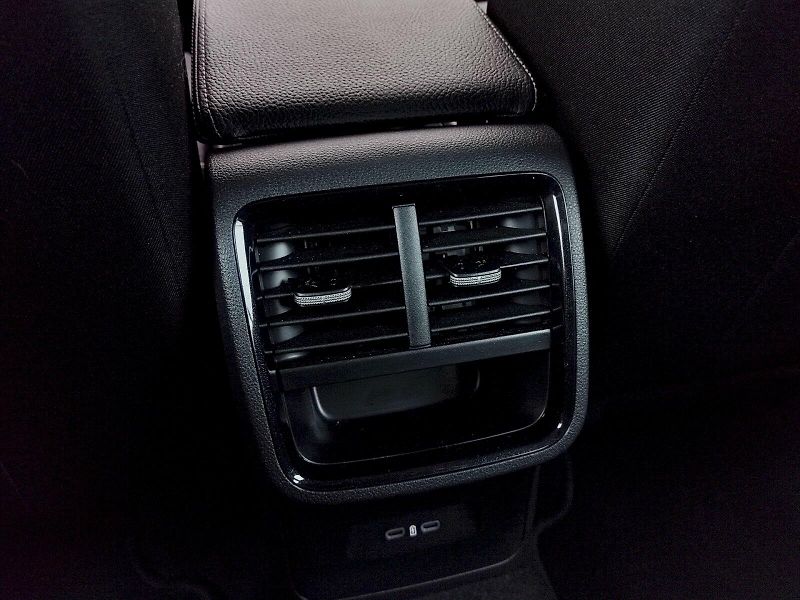 Škoda Octavia (2025) Combi Selection 2,0 Tdi 110 Kw - fotka 24 z 34