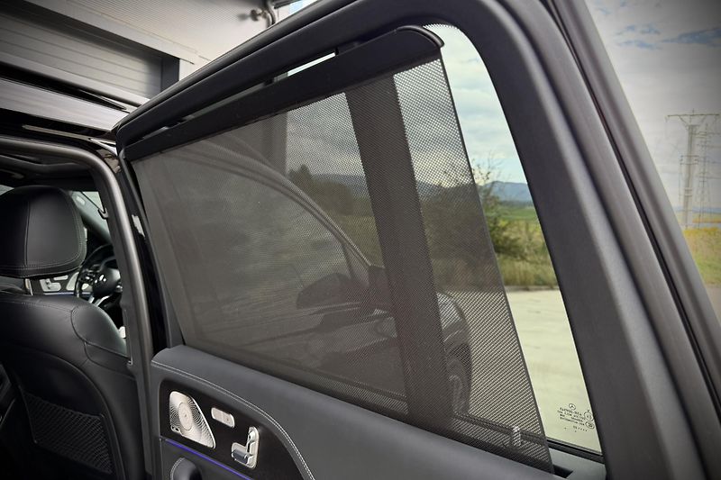 Mercedes-Benz GLS (2022) GLS 400d 4Matic AMG Line - fotka 38 z 51