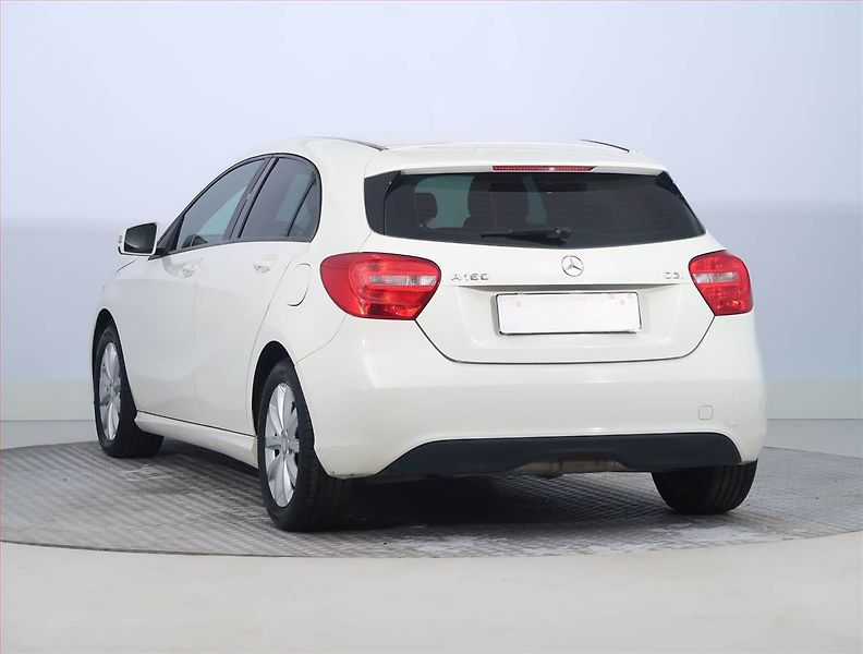 Mercedes-Benz Třídy A (2014) A 160 CDI, Serv.kniha - fotka 4 z 18