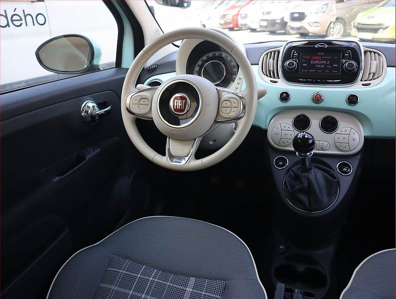 Fiat 500 (2016) 1.2, Pan. střecha - fotka 7 z 17