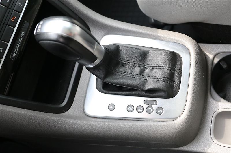 Seat Alhambra 2,0 103KW,AUTOMAT - fotka 32 z 55