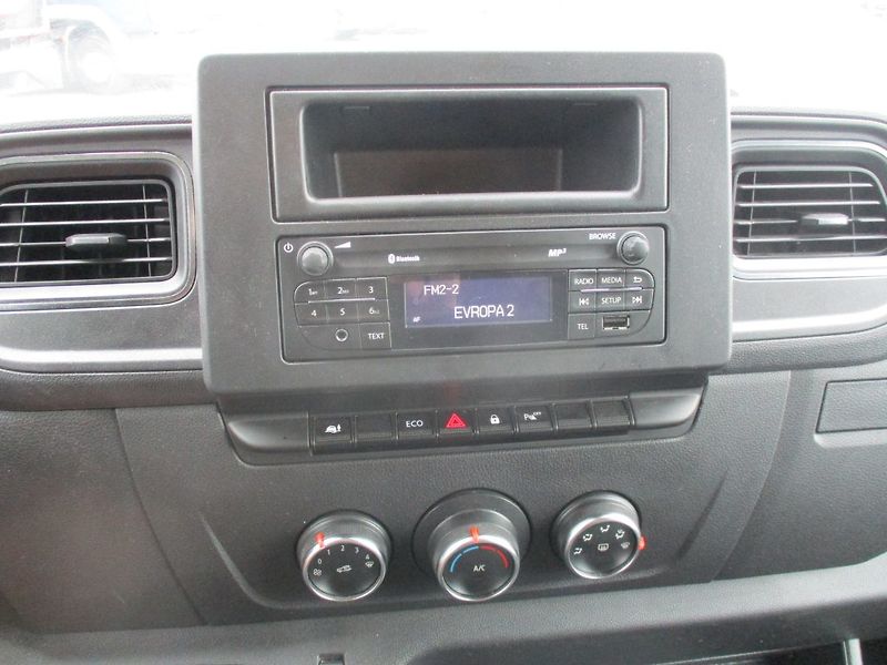 Renault Master 2.3dci  L3H2 - fotka 15 z 26