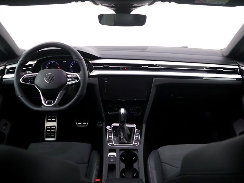 Volkswagen Arteon 2.0 TDI 147kW 4M DSG R-line DP - fotka 33 z 41