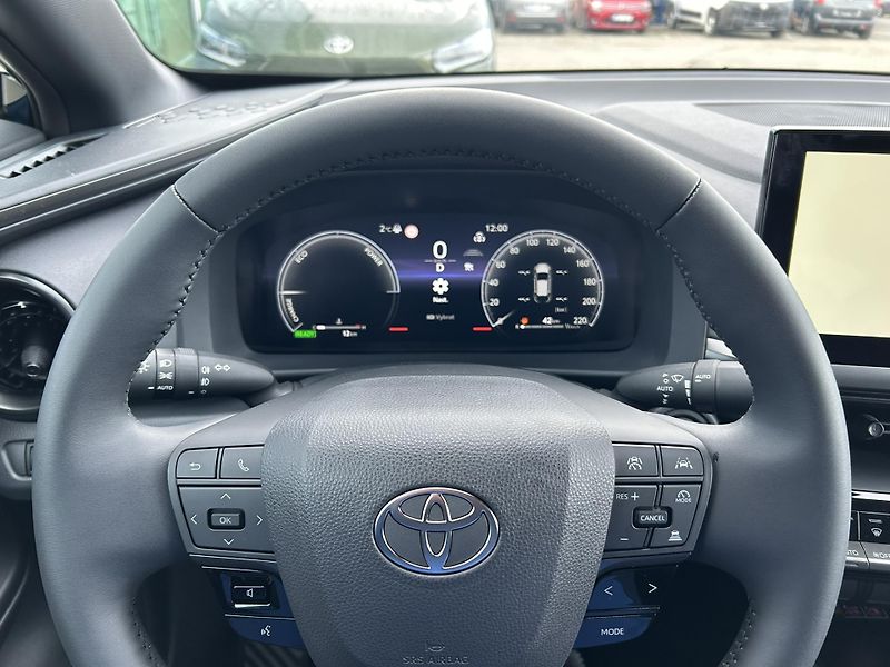 Toyota C-HR STYLE 1,8 HEV AT - fotka 6 z 14