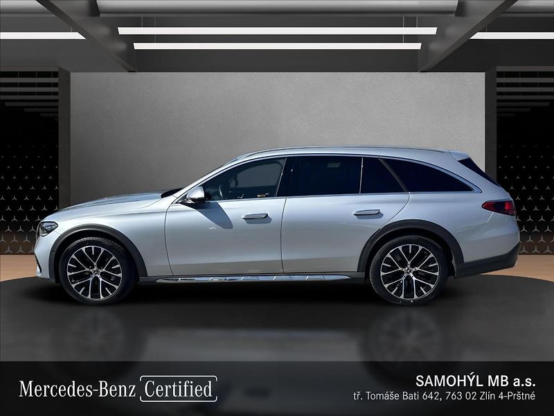 Mercedes-Benz Třídy E E 450d 4M ALL TERRAIN - fotka 2 z 13